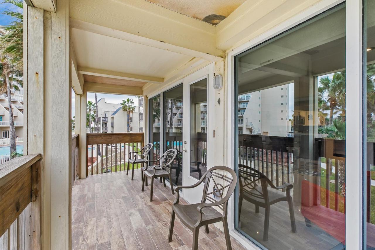 Newly Decorated Condo In Beautiful Beachfront Resort South Padre Island Zewnętrze zdjęcie