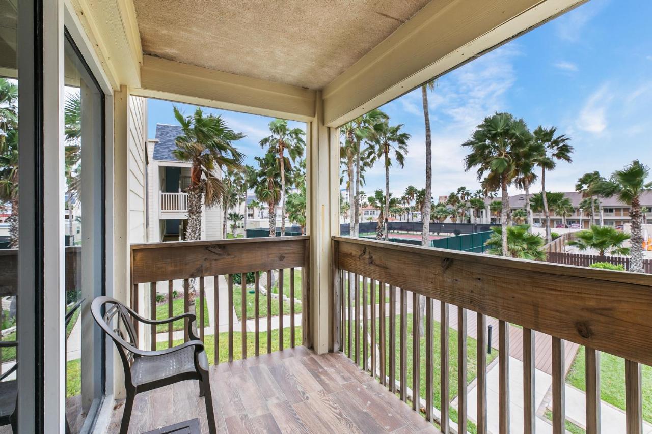 Newly Decorated Condo In Beautiful Beachfront Resort South Padre Island Zewnętrze zdjęcie